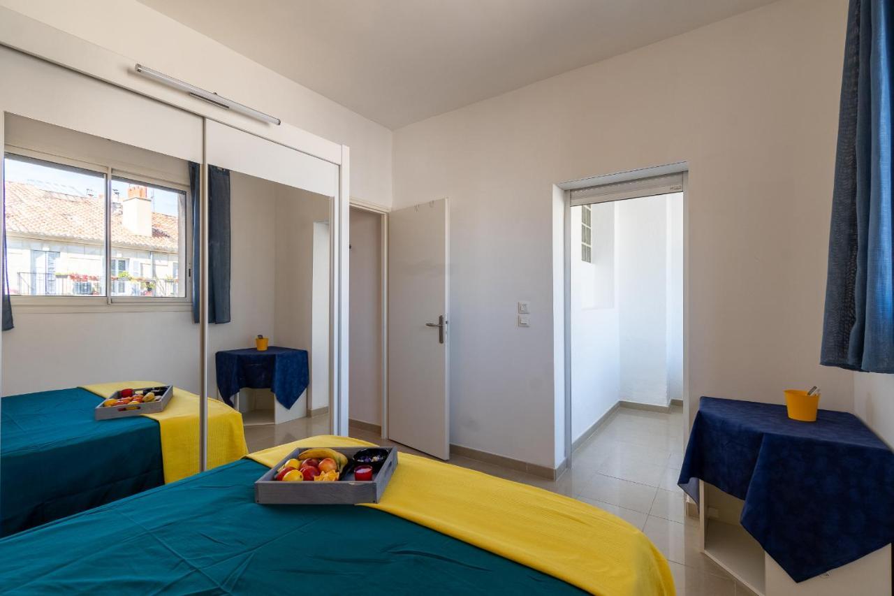 Celebre Vieux Port, Marseille Appartement Buitenkant foto