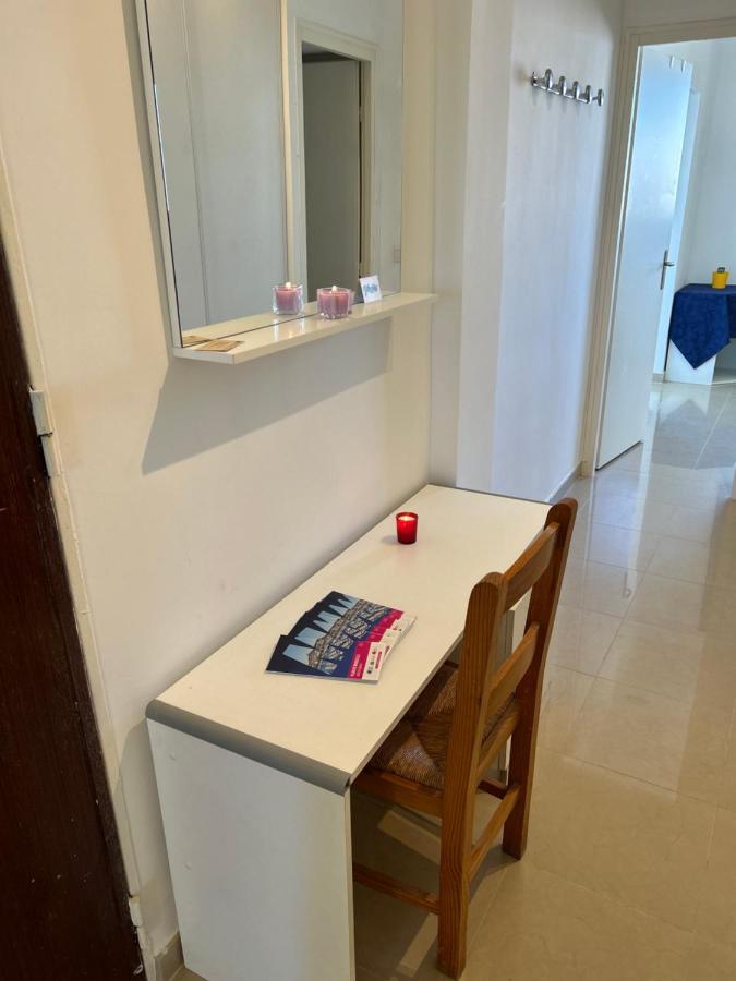 Celebre Vieux Port, Marseille Appartement Buitenkant foto