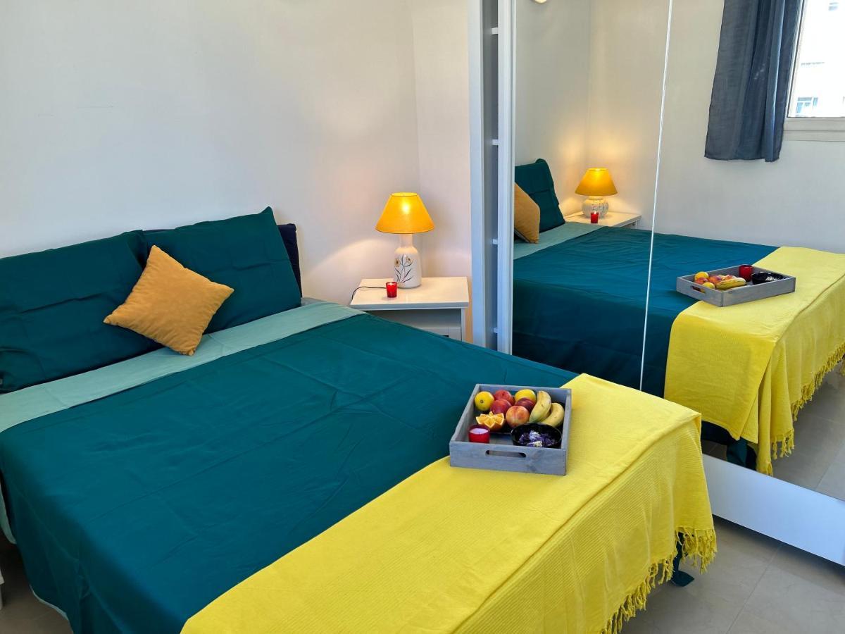 Celebre Vieux Port, Marseille Appartement Buitenkant foto